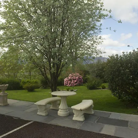 Bed & Breakfast Reeks View
